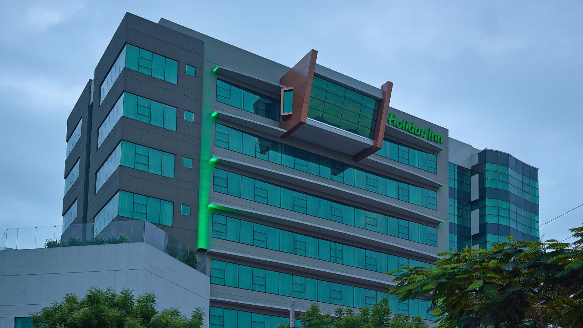 Holiday Inn Guayaquil Airport By Ihg Exterior foto Headquarters of the National University of Singapore